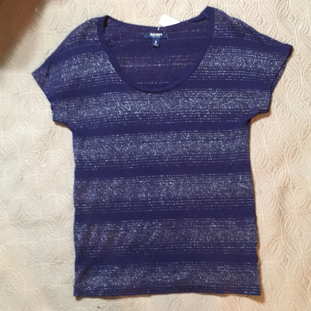 Sparkly Old Navy blue T.